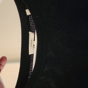 Vince woman's navy blue wool sweater